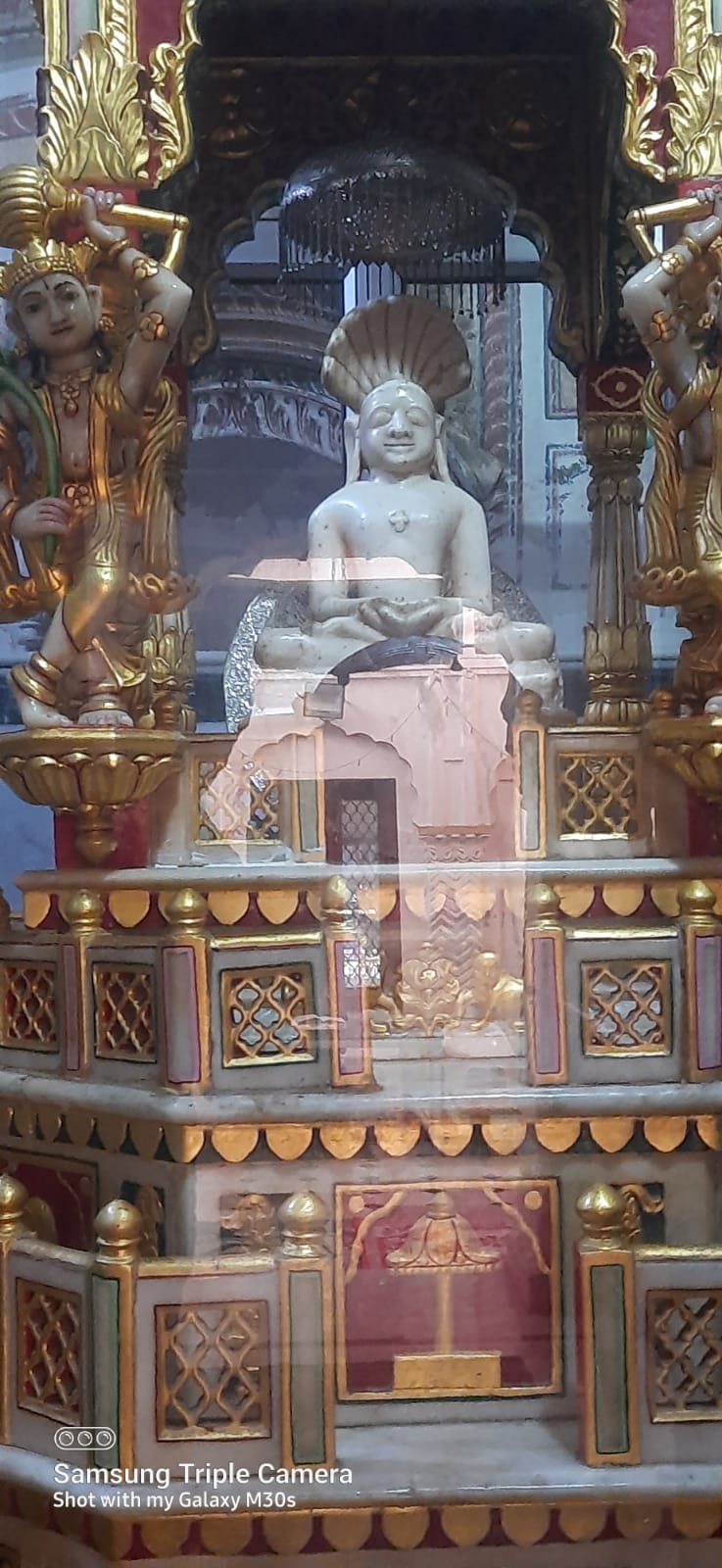 Shri Parshvnath Digamber Jain Mandir, Mohalla Kumar Ghati, Sadhaura, District - Yamuna Nagar (Haryana) thumbnail 3