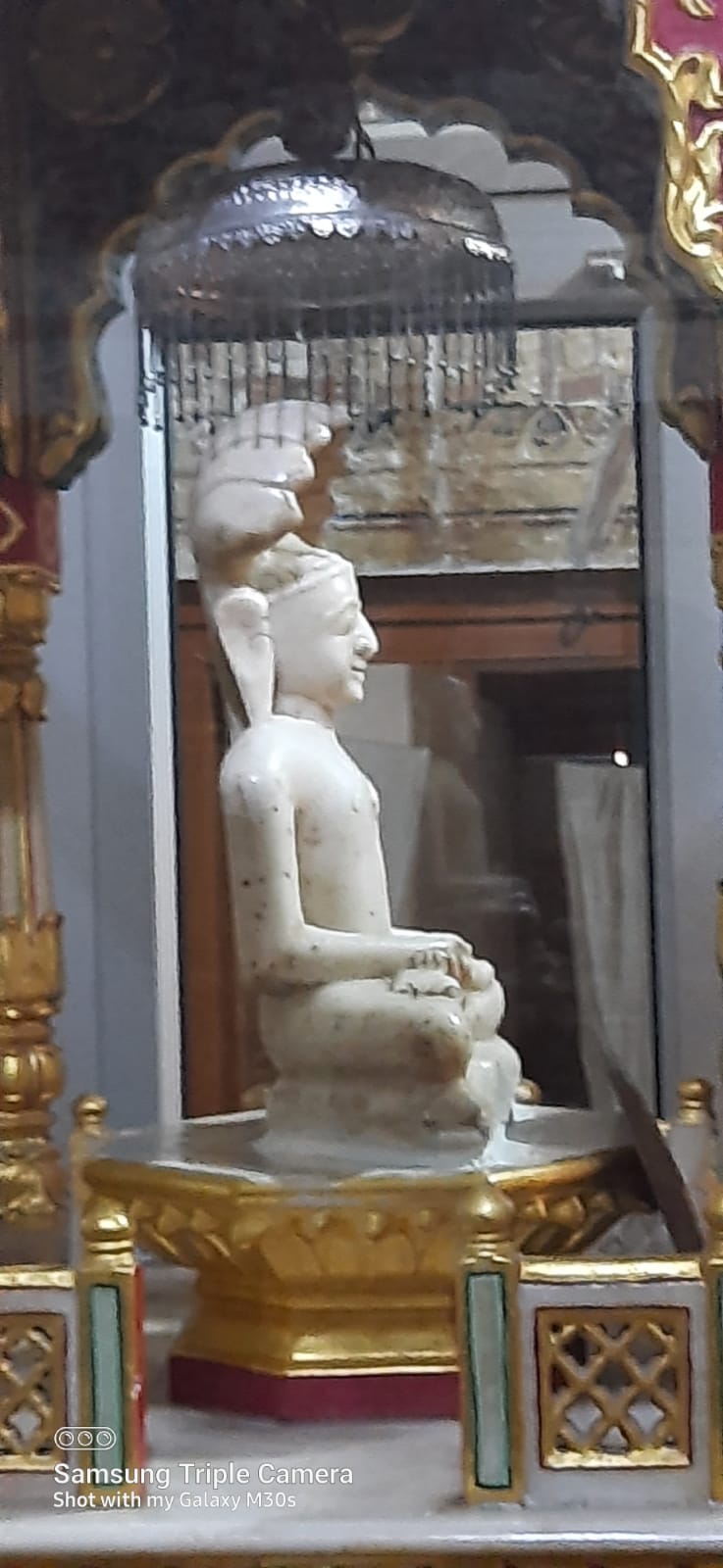 Shri Parshvnath Digamber Jain Mandir, Mohalla Kumar Ghati, Sadhaura, District - Yamuna Nagar (Haryana) thumbnail 4