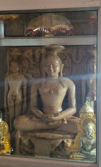 Shri 1008 Parshvnath Digamber  Jain Mandir, Gadh Bahar, Ferozepur Jhirka, District-Nuh (Haryana) image 4