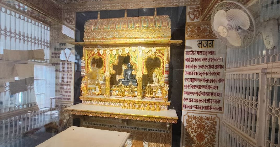 Shri 1008 Parshvnath Digamber  Jain Mandir, Gadh Bahar, Ferozepur Jhirka, District-Nuh (Haryana) image 6
