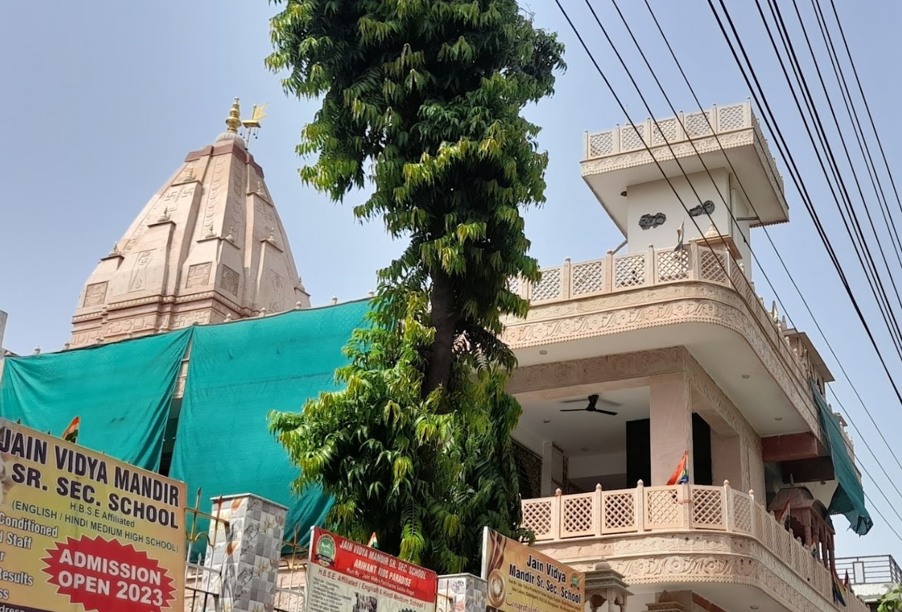 Shri 1008 Chandraprabh Digamber Jain Mandir, Near Jain Vidhya Mandir High School, Jain Colony, Ballabhgarh, District - Faridabad (Haryana) image 1