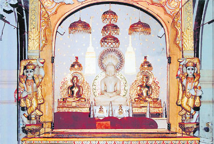 Shri Digamber Jain Mandir,  Ramkundi, Nahan, District - Sirmaur (H.P.) image 1