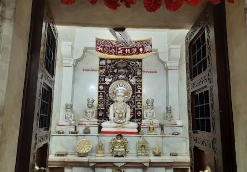 Shri Mahaveer Jain Shwetamber Mandir, Jain Bazaar, Pakki Dhaki, Old Heritage City, Patel Chowk, Jammu (Jammu and Kashmir) image 5