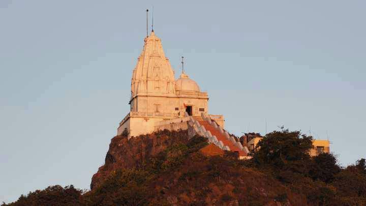 Shri Digambar Jain Siddhakshetra, SameedShikharji, District- Giridih (Jharkhand) main image