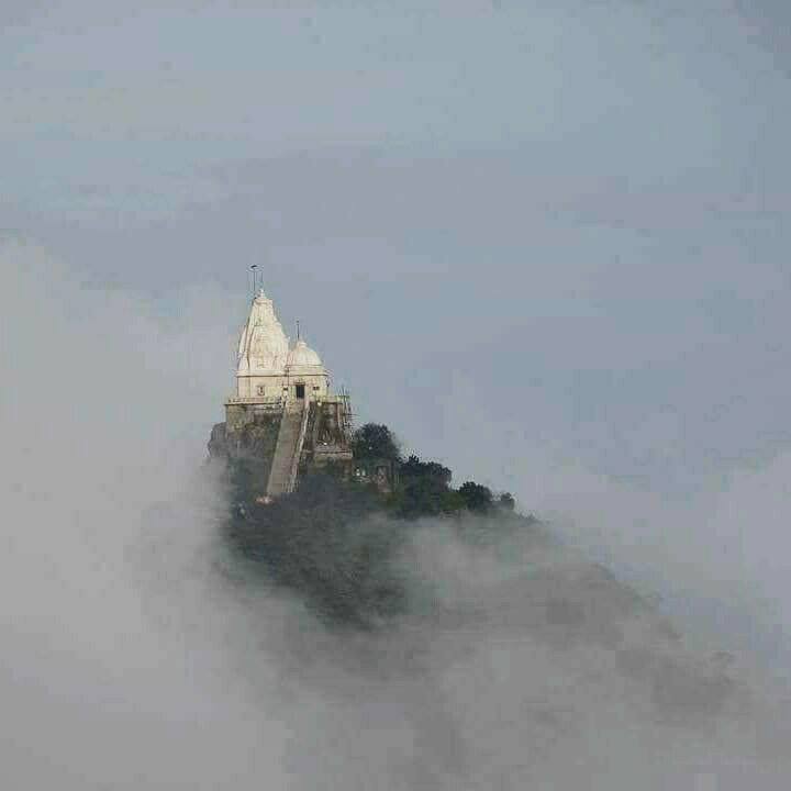 Shri Digambar Jain Siddhakshetra, SameedShikharji, District- Giridih (Jharkhand) thumbnail 3