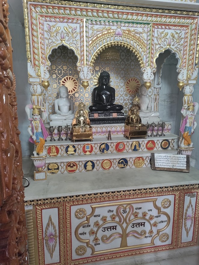Shri Aninda Parshvnath Digamber Jain Mandir, Shri Sammed Shikharji Talehati, Madhuban, District - Giridih (Jharkhand) image 8