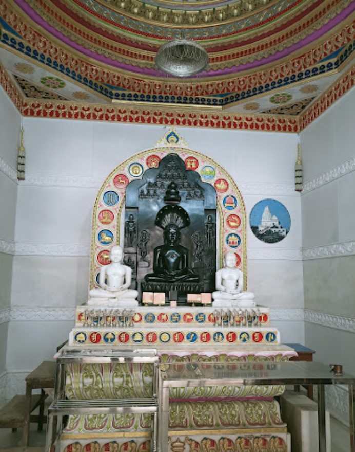 Shri Aninda Parshvnath Digamber Jain Mandir, Shri Sammed Shikharji Talehati, Madhuban, District - Giridih (Jharkhand) image 9