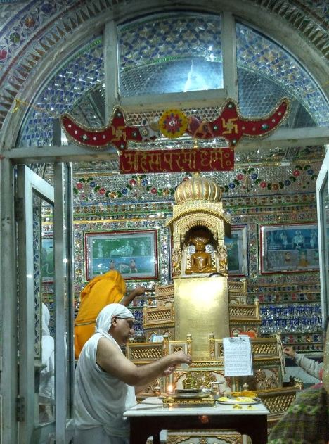 Shri Digambar Jain Mandir, Bada Chowk, Giridih (Jharkhand) image 4