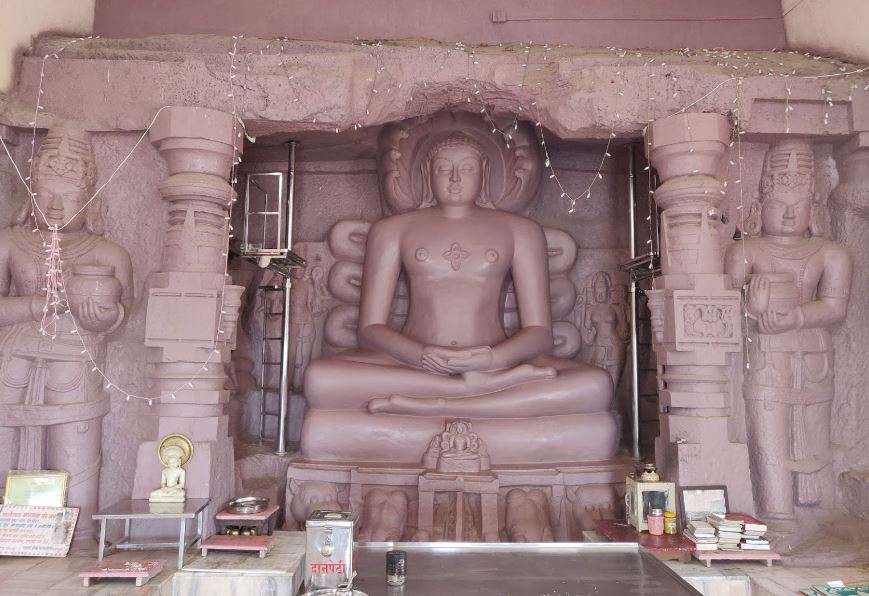 Shri Parshvnath Digamber Jain Atishaya Kshetra, Pahar Mandir, Ellora, District - Aurangabad (BIHAR) image 2