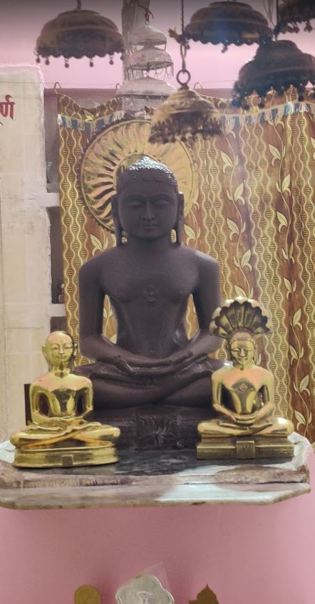 Chamatkarik Padamprabh Digamber Jain Mandir, Madhuban, District - Giridih (Jharkhand) image 2
