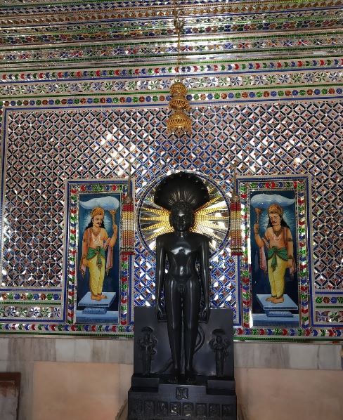 Shri Parshvnath Digamber Jain Mandir, Ellora, District - Aurangabad (BIHAR) image 4