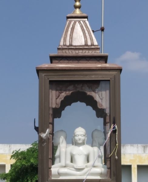 Shri Parshvnath Digamber Jain Mandir, Ellora, District - Aurangabad (BIHAR) image 9