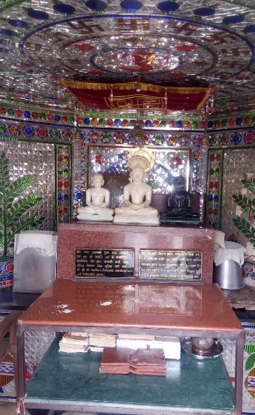Shri 1008 Chandraprabhu Digamber Jain Mandir, Kannad, District - Aurangabad (BIHAR) image 2