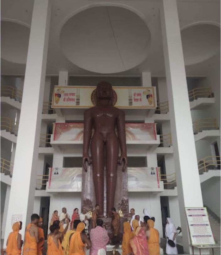 Aacharya Shri Shanti Sagar Dham Digamber Jain Mandir, Shri Sammed Shikharji Talehati, Madhuban, District - Giridih (Jharkhand) image 3