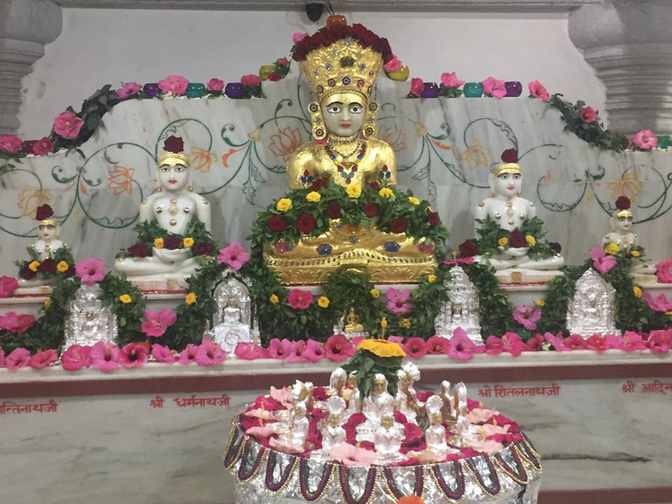 Shri Adinath Jain Shwetamber Mandir, Chickpet, Bengaluru (Karnataka) image 2