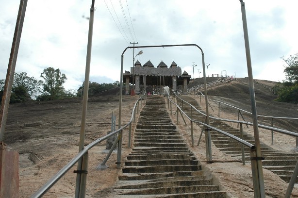 Shri Digamber Jain Atishaya Kshetra, Shravanabelgola, District-Hassan (Karnataka) image 1