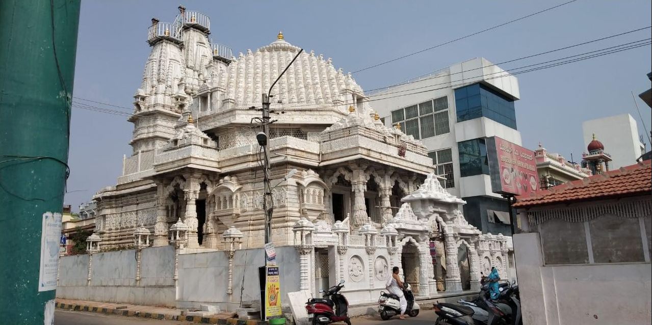 Shri Shantinath Shwetamber Jain Temple, Shivarampet, Mysore (Karnataka) image 4