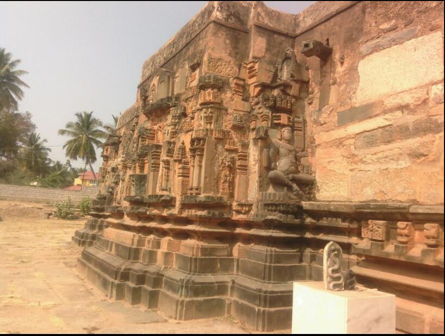 Shri 1008 Anantnath Bhagwan Jain Basadi, Lakshmeshwara,  District- Gadag (Karnataka) image 1