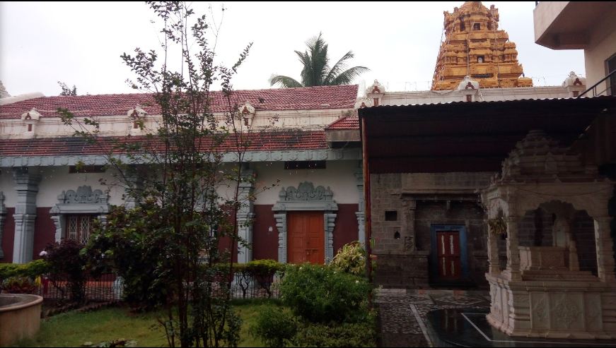 Shri Atishaya Kshetra 1008 Sahastra Fani Parsvanath Digamber Jain Mandir, Vijayapura (Karnataka) image 4