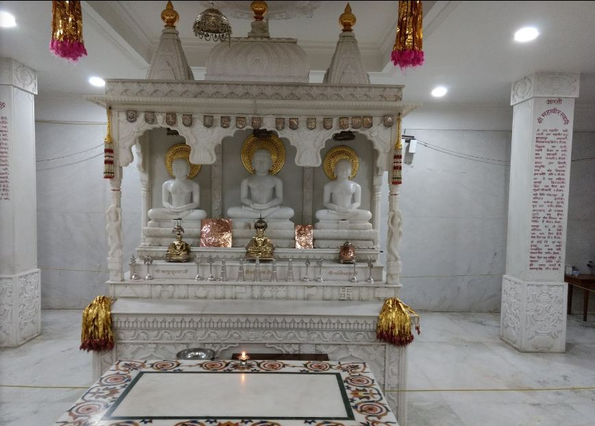 Shri Shantinath Digamber Jain Mandir, Wilson Garden, Bengaluru (Karnataka) image 2