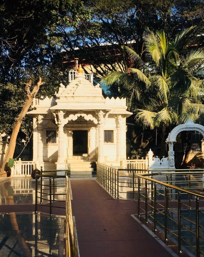 Shri Dharmnath Jain Shwetamber Mandir, 4th Block, Jayanagar, Bengaluru (Karnataka) image 6