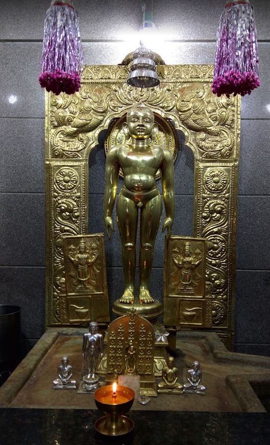 Shri Digamber Jain Mahaveer Swamy Mandir, D K Lane, 7th Cross, Huriopet, Chickpet, Bengaluru (Karnataka) image 4