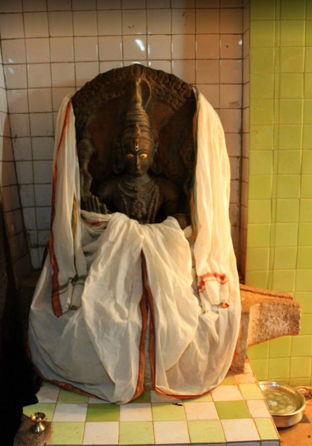 Shri Parshvnath Digambar Jain Basadi, Chamarajnagar (Karnataka) image 7