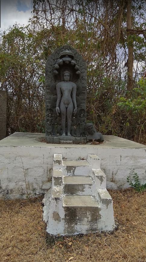 Shri Chandraprabha Digambar Jain Temple, Kelasur, District- Chamarajnagar (Karnataka) image 2