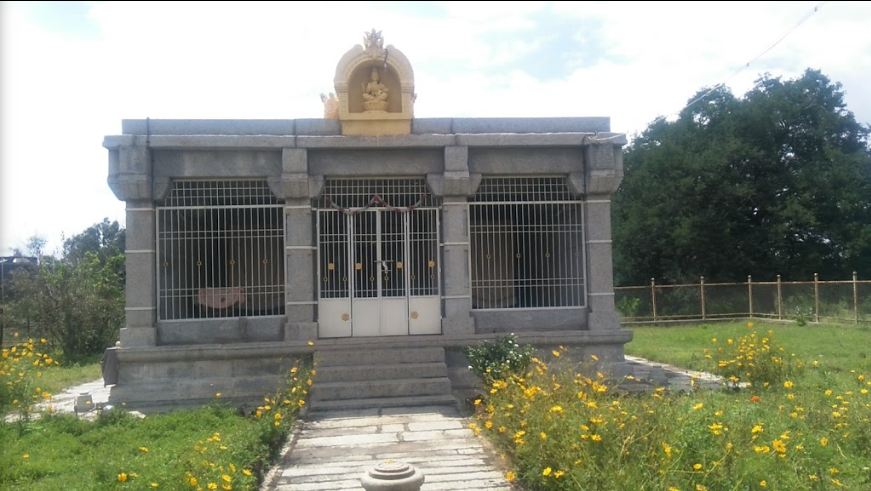 Shri Chandraprabha Digamber Jain Temple, Kallahalli, District-Mysore (Karnataka) image 1
