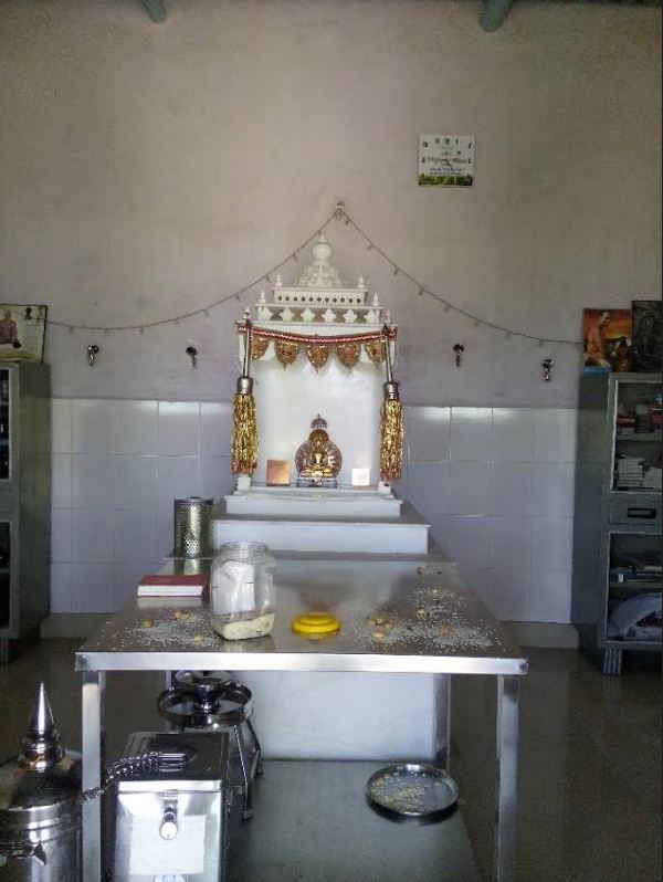 Shri Paras Gyan Dham, Bengaluru Hassan Main Road, Varahasandra, District-Hassan (Karnataka) image 2