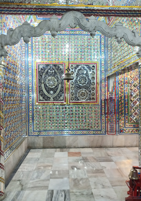 Shri Jain Shwetamber Alaukik Parshvnath Mandir, Lal Kothi, Tatarpur, Bhagalpur (Bihar) image 7
