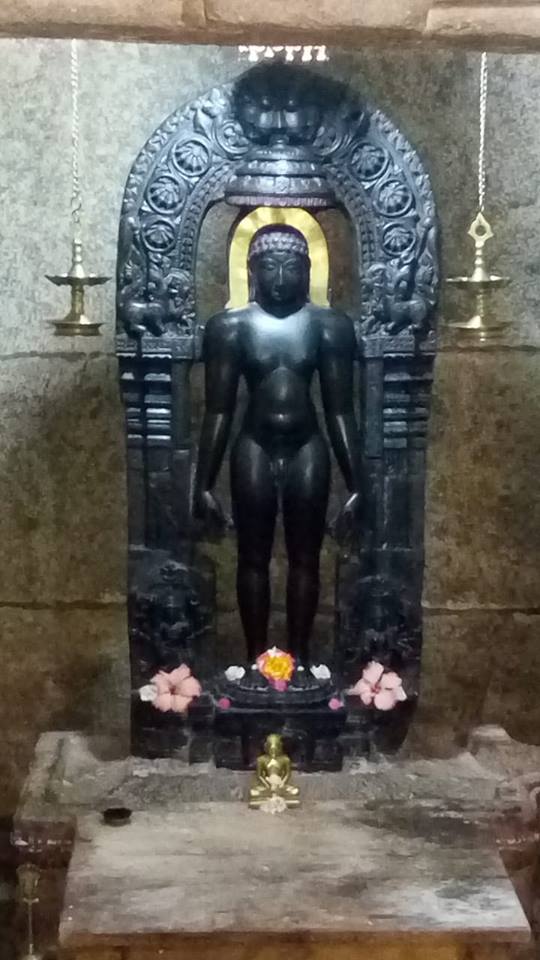 Bhagwan Shri 1008 Mahaveer Digambar Jain Basadi, Ummathur, District- Chamarajnagar (Karnataka) image 4