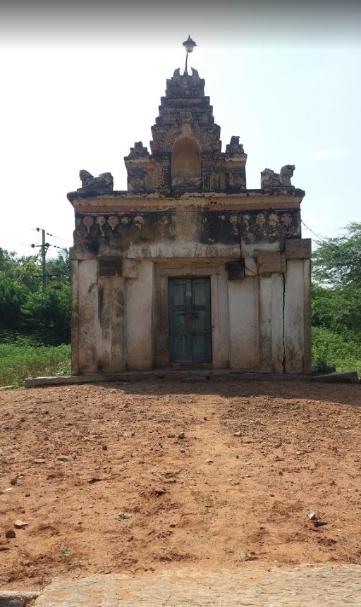 Shri 1008 Bhagwan Adinath Digambar Jain Basadi, Ummathur, District- Chamarajnagar (Karnataka) image 2