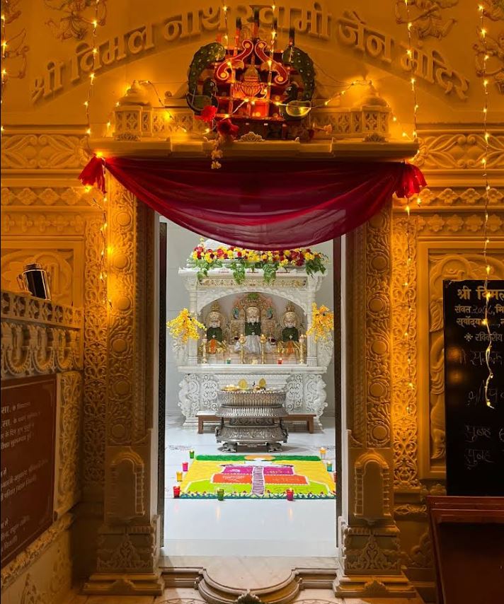 Shri Vimalnath Swami Shwetamber Jain Mandir, Platinum Ananda, Kempegowda Nagar, Bull Temple Road, Bengaluru (Karnataka) image 2