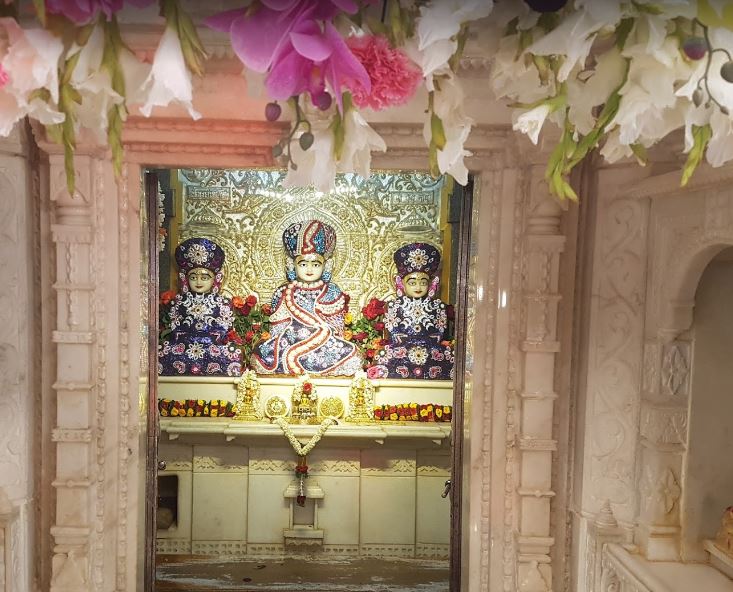 Shri Munisuvrat Swami Jain Shwetamber Mandir, Shivaji Nagar, Bengaluru (Karnataka) image 6
