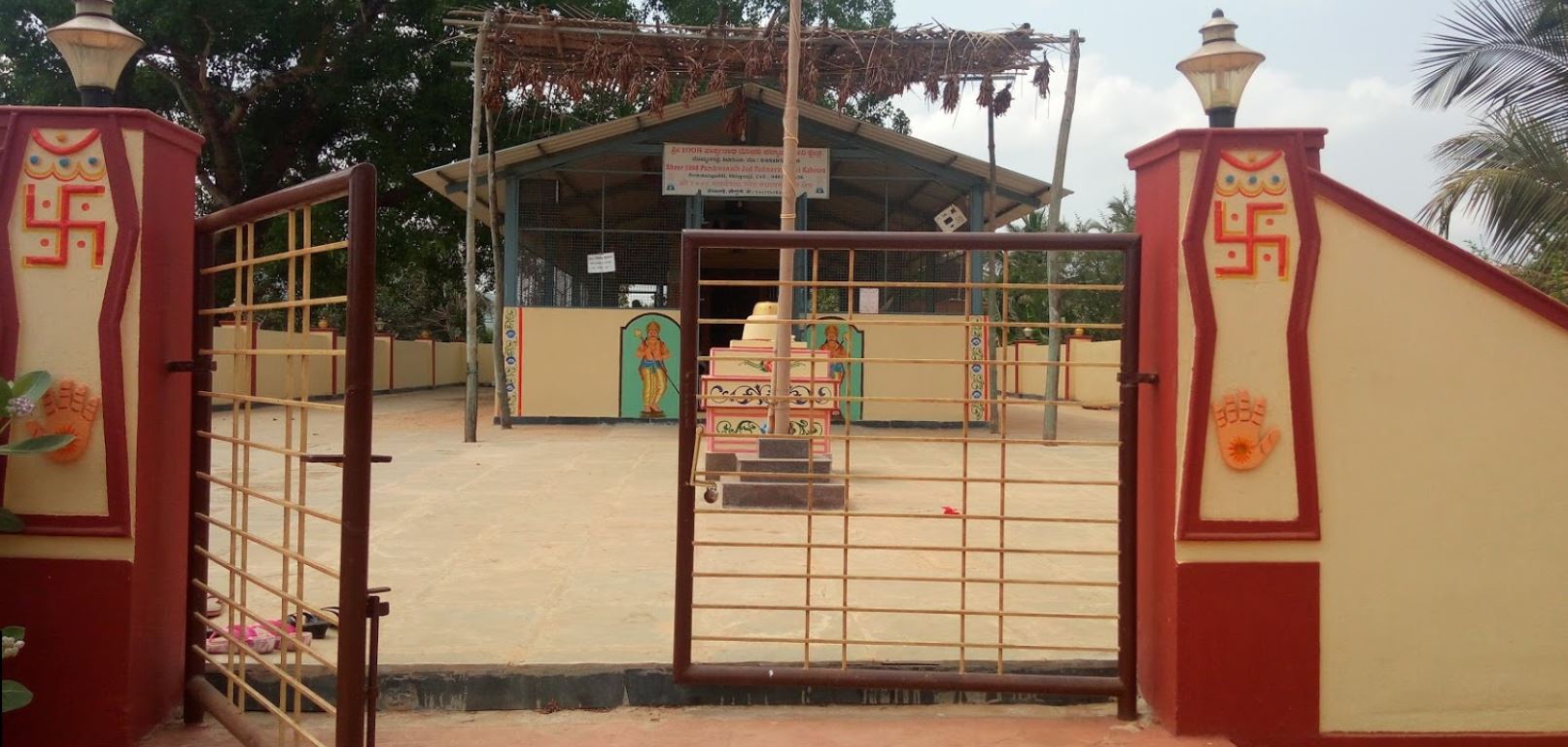 Shri 1008 Parshwanath and Jod Padmavatidevi Nagarvalli Kshetra, Moralli, District-Uttara Kannada (Karnataka) image 14