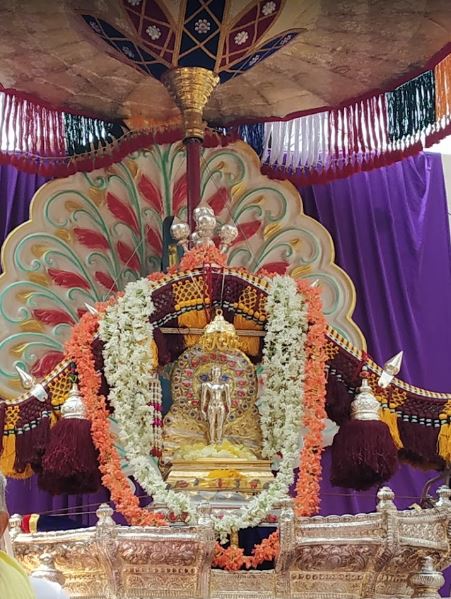 Shree Shantinath Digamber Jain Mandir, Maveera Galii, Kamaripeth, Hubli (Karnataka) image 3