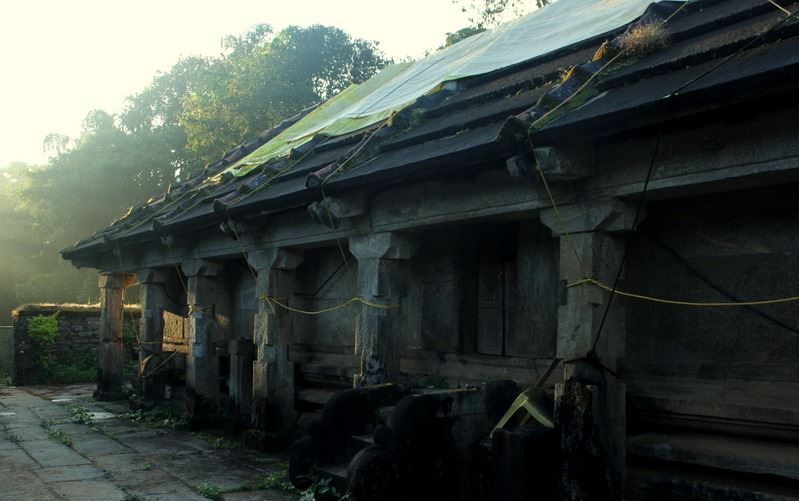Shri Parshvnataha Jin Temple, Near Sri Saradamba Temple, Sringeri, District-Chikkamagaluru (Karnataka) image 18