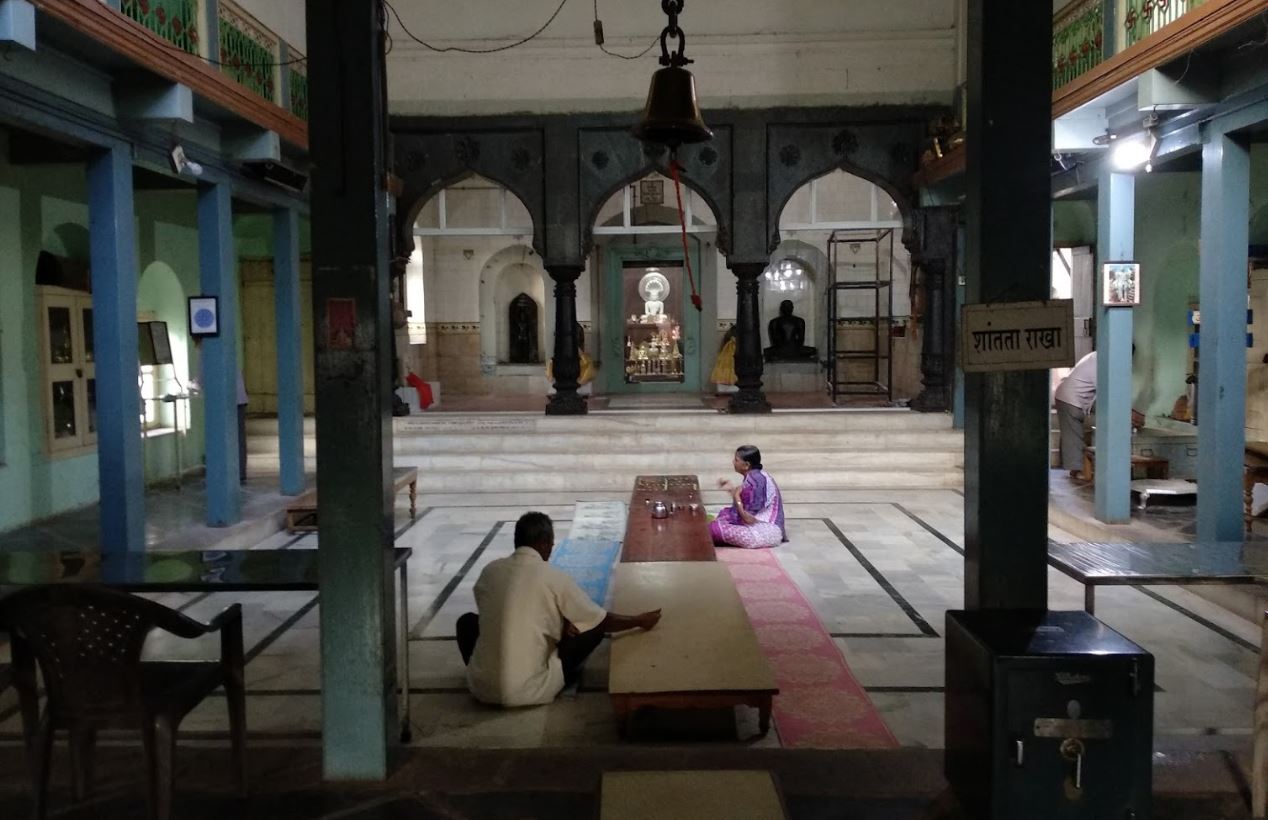 Shri Parshvnath Digamber Jain June Mandir, Shahapur, Belagavi (Karnataka) image 3