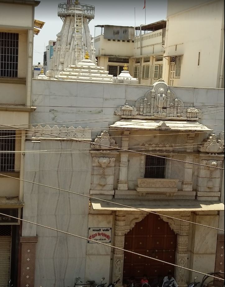 Shri Chandraprabh Jain Shwetamber Mandir, Pangul Galli, Raviwar Peth, Belagavi (Karnataka) image 1