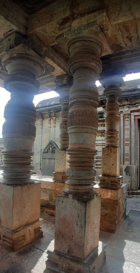 Ancient Shri 1008 Bhagwan Shanthinatha Digambar Jain Temple, Halebidu (Halebeedu), District-Hassan (Karnataka) image 8