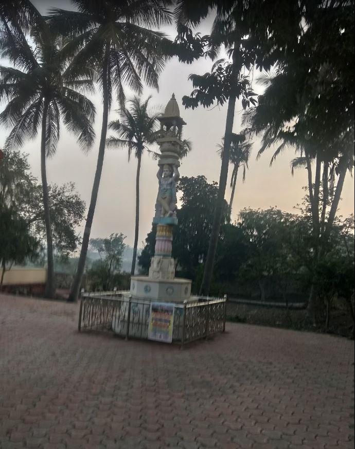 Shri 1008 Chandraprabhu Digamber Jain Mandir, Sadalga, District - Belagavi (Karnataka) image 4