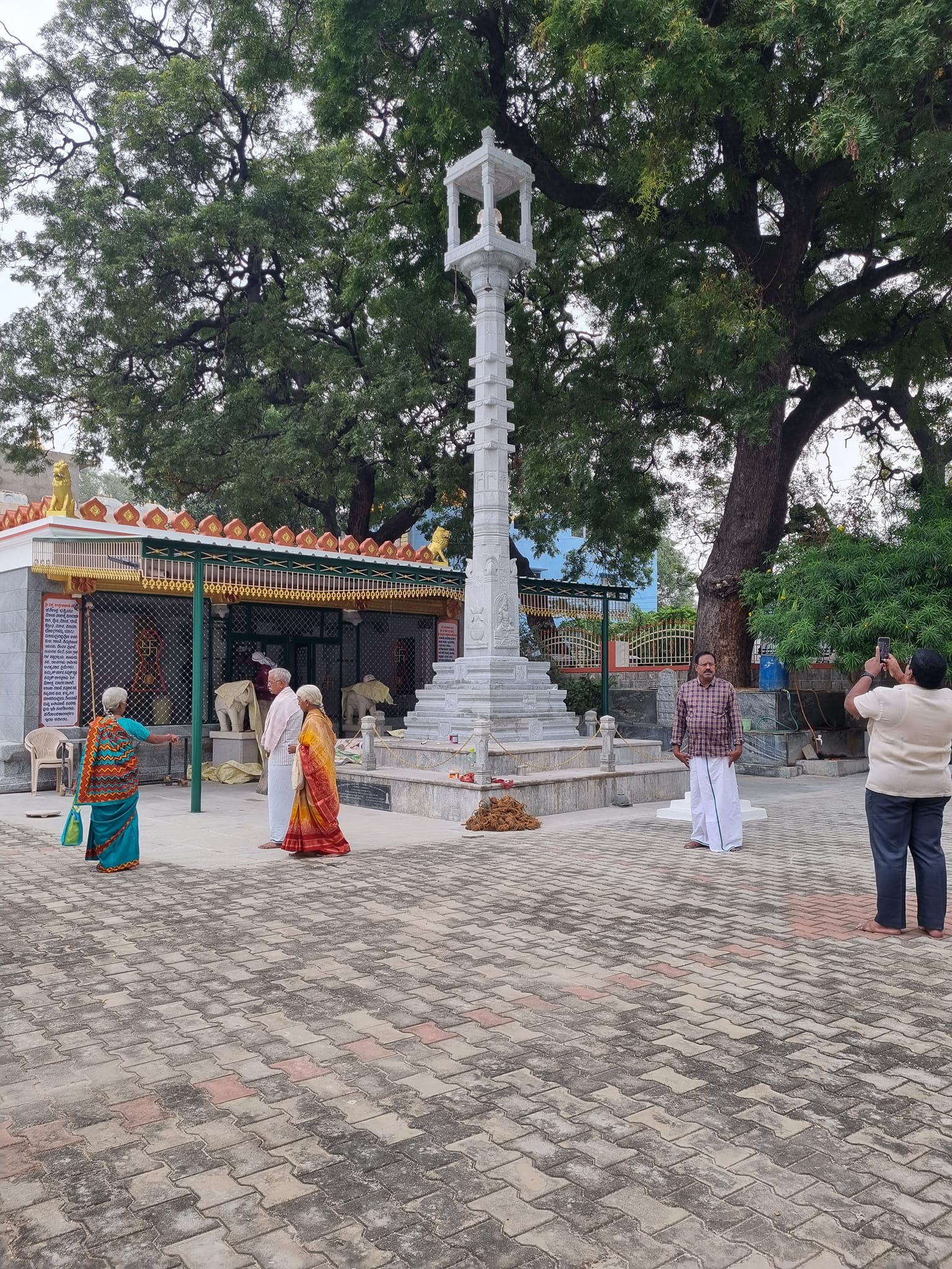 Shri Pachhe Parshvnath Swamy Digamber Jain Mandir, Penukonda, District - Sri Sathya Sai (Andhra Pradesh) image 7
