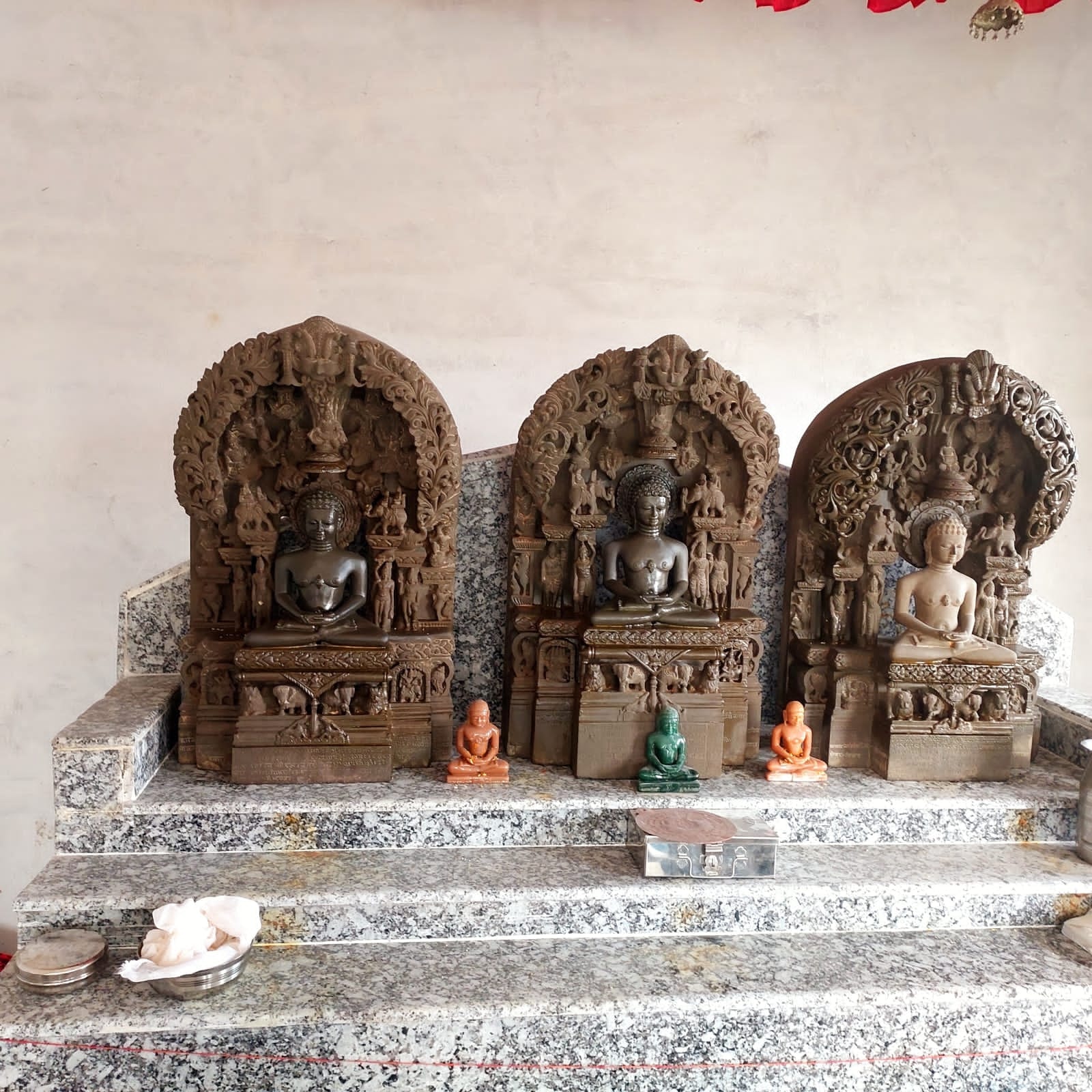 Shri Mithilapuriji Digamber Jain Tirth Kshetra, Mithiladham Balmikeswar Mor, Janakpur Road, Post-Sursand, District-Sitamarhi (Bihar) image 3