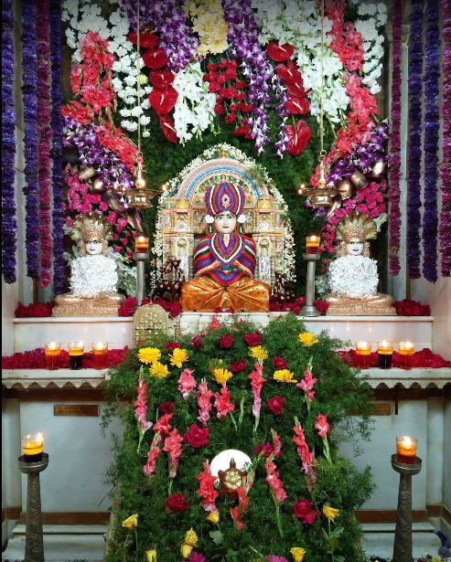 Shri Munisuvrat Swamy Shwetamber Jain Temple, Doddapet, Kolar (Karnataka) image 2