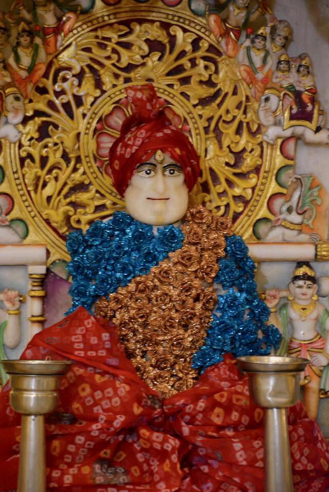 Shri  Jeeravala Parshvnath Jain Shwetamber Mandir, Cowl Bazaar, Ballari (Karnataka) image 2