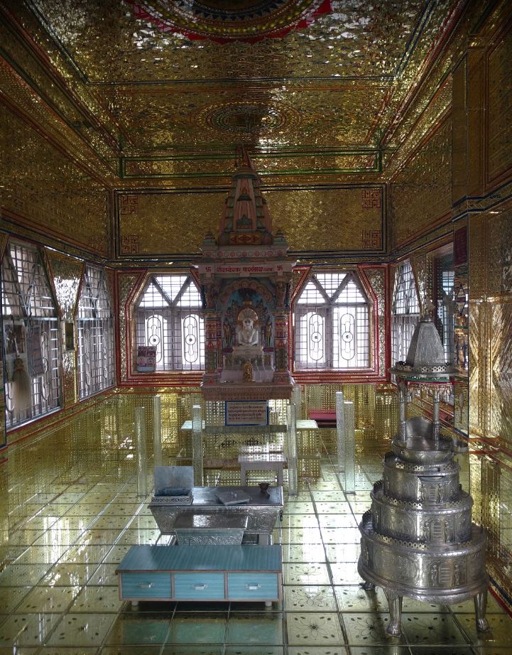 Shri Shankeshwar Parshvnath Jain Shwetamber Mandir, Mahaveer Market, Devi Nagar, Ballari (Karnataka) image 2