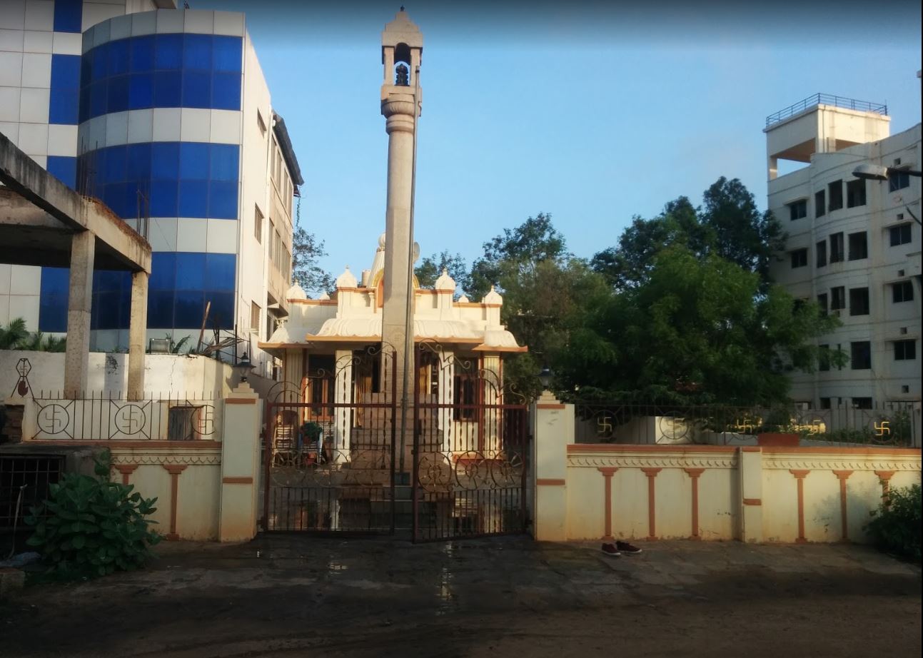 Shri Parshvnath Digamber Jain Mandir,  JP Nagar, Hosapete, District - Ballari (Karnataka) image 1