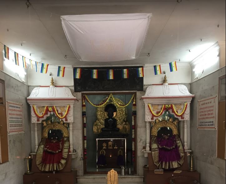 Shri Parshvnath Digamber Jain Mandir,  JP Nagar, Hosapete, District - Ballari (Karnataka) image 4