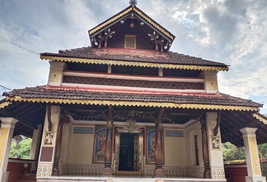 Shri Adinath Bhagwan Digamber Jain Mandir, Bhavathi Bunder, Mangaluru, District - Dakshina Kannada (Karnataka) image 2